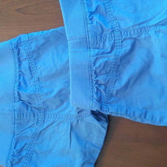 Cute girls elastic waist shorts size 5 (2 pairs) - Picture 4 of 4